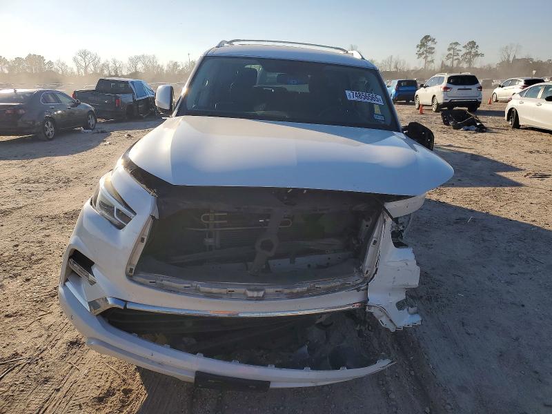 Photo 5 from auction – 2018 INFINITI QX80 with VIN JN8AZ2NF1J9664909