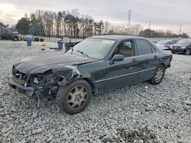 ACURA 3.5RL 1999 with VIN JH4KA9652XC002143 - Photo from auction