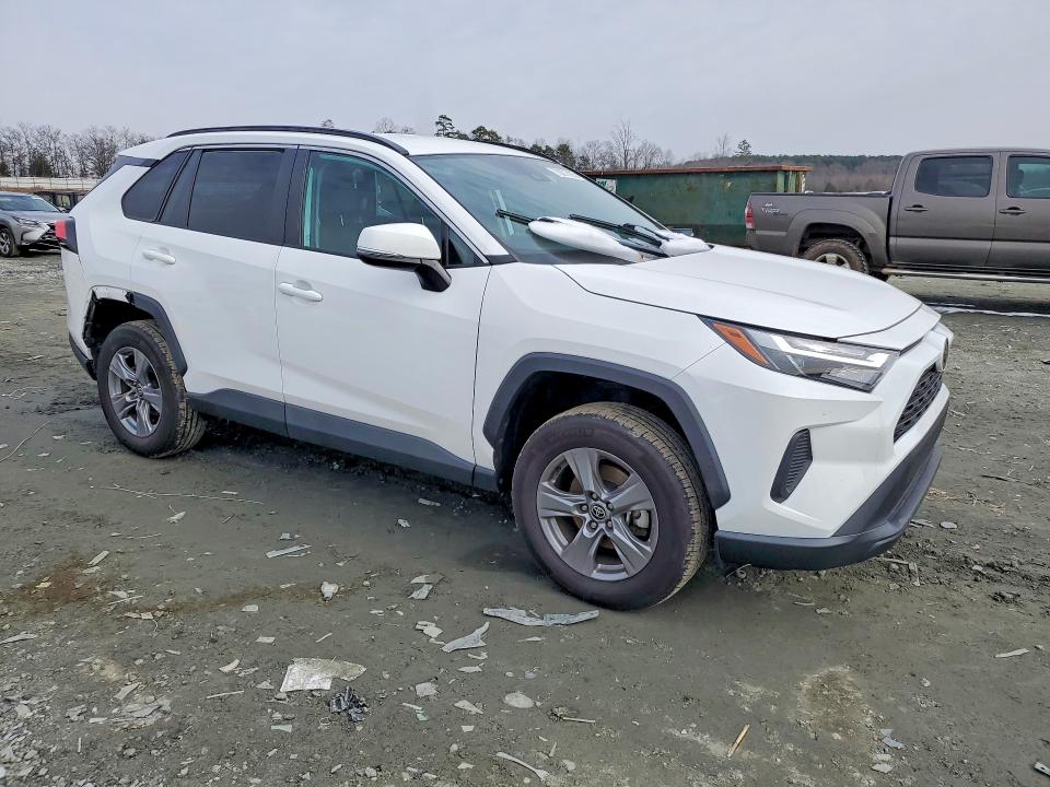 صورة رقم 4 من المزاد - 2022 TOYOTA RAV4 مع VIN 2T3W1RFVXNW199897