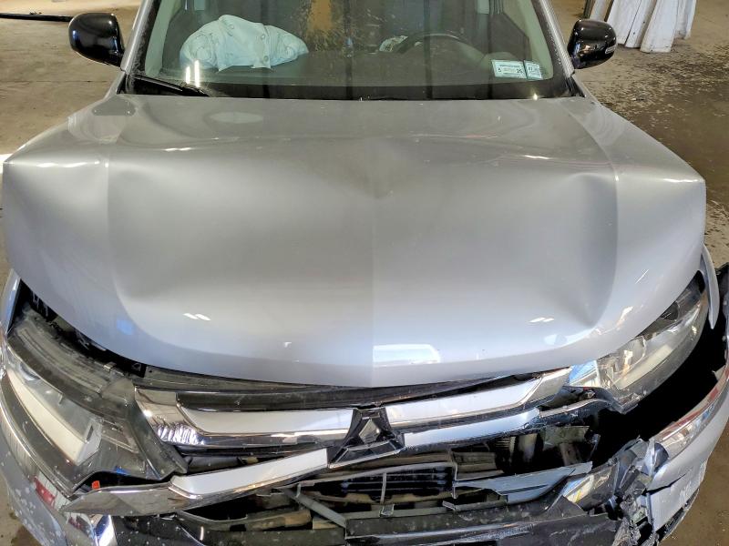 Photo 12 from auction – 2017 MITSUBISHI OUTLANDER with VIN JA4AD2A3XHZ016947