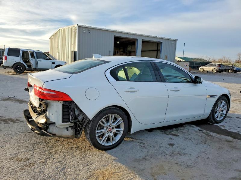 Photo 3 from auction – 2017 JAGUAR XE PREMIUM with VIN SAJAD4BG9HA957258