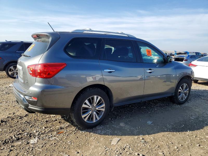 Photo 3 from auction – 2018 NISSAN PATHFINDER with VIN 5N1DR2MM2JC633143