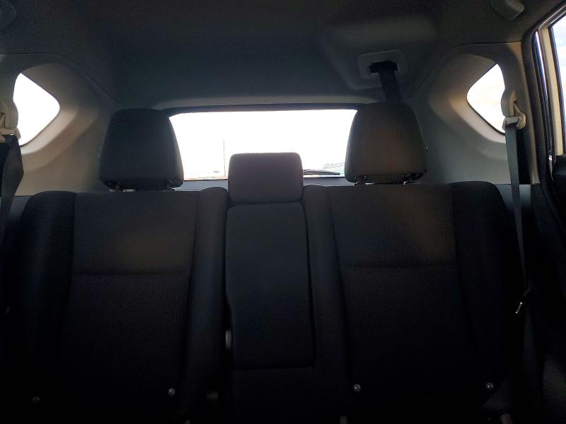 Photo 10 from auction – 2016 TOYOTA RAV4 LE with VIN 2T3BFREV0GW504232