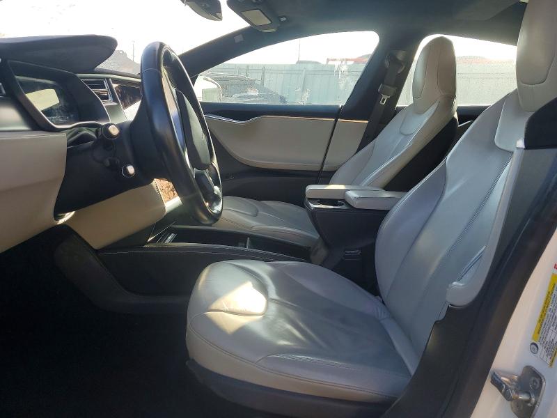Photo 7 from auction – 2015 TESLA MODEL S 85 with VIN 5YJSA1H21FFP70400
