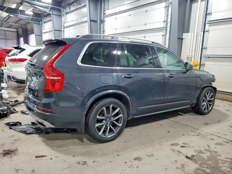 Photo 3 from auction – 2017 VOLVO XC90 T6 with VIN YV4A22PK8H1183507