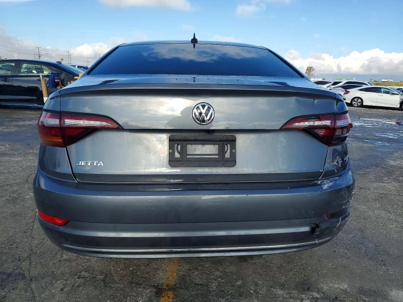 Photo 6 from auction – 2019 VOLKSWAGEN JETTA S with VIN 3VWCB7BU2KM176853