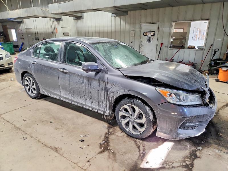 Photo 4 from auction – 2017 HONDA ACCORD with VIN 1HGCR2F80HA049671