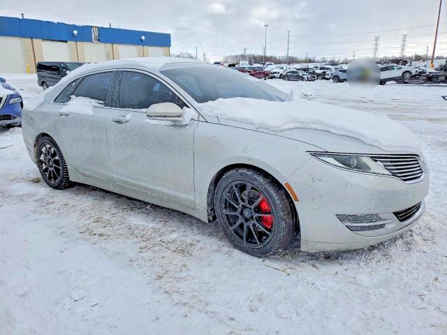 Foto 4 de la subasta – 2016 LINCOLN MKZ con VIN 3LN6L2G96GR631486