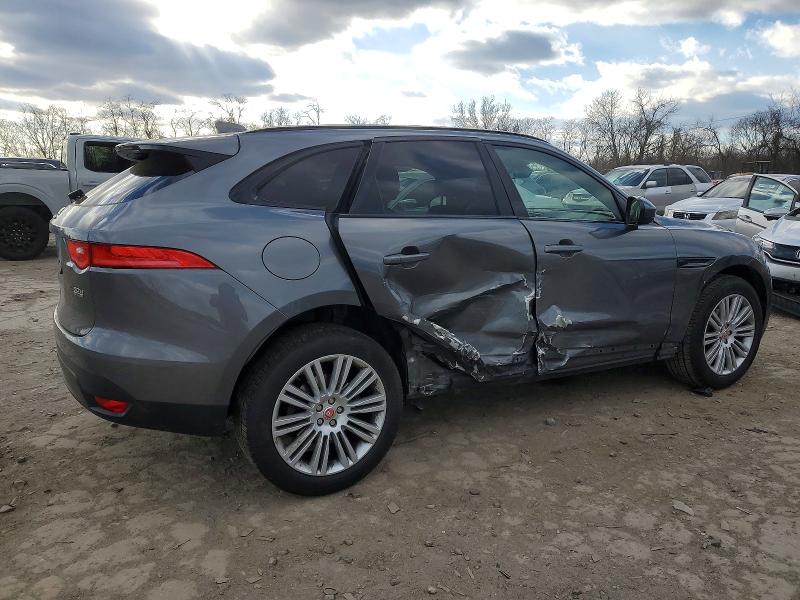 Photo 3 from auction – 2018 JAGUAR F-PACE PRE with VIN SADCJ2FN7JA254054