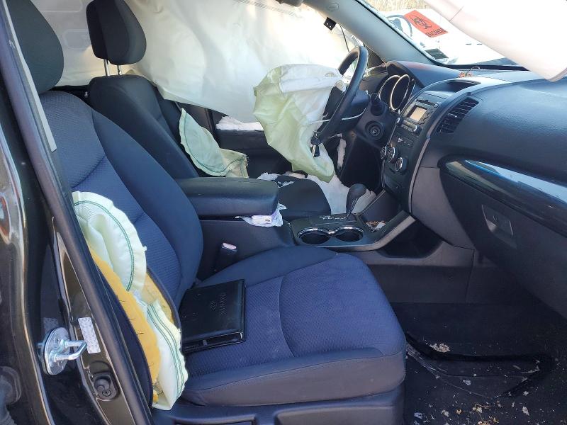 Photo 7 from auction – 2011 KIA SORENTO BA with VIN 5XYKTCA10BG111816