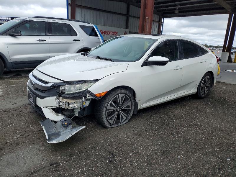 HONDA CIVIC 2018 with VIN 19XFC1E39JE003949 - Photo from auction