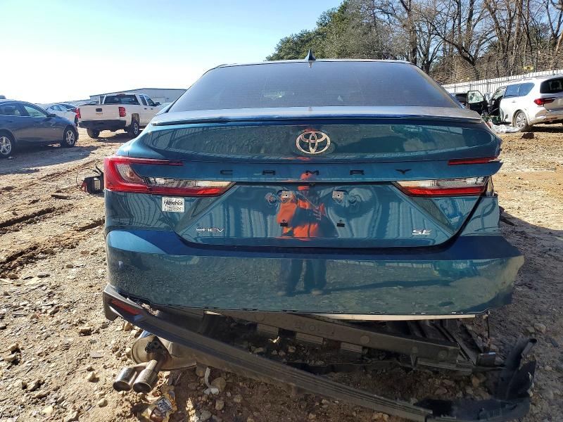 Photo 6 from auction – 2026 TOYOTA CAMRY with VIN 4T1DAACK8TU246689