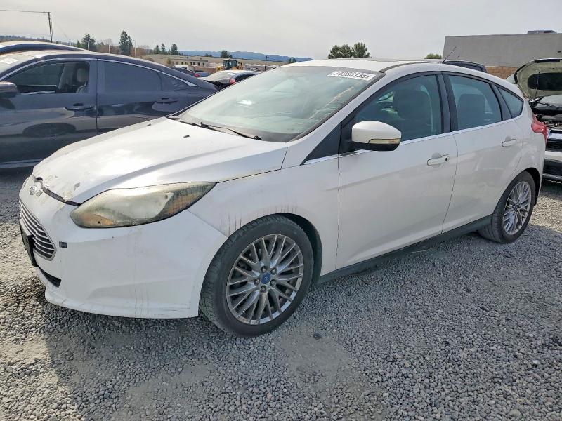 FORD FOCUS TITA 2013 with VIN 1FADP3N29DL211104 - Photo from auction