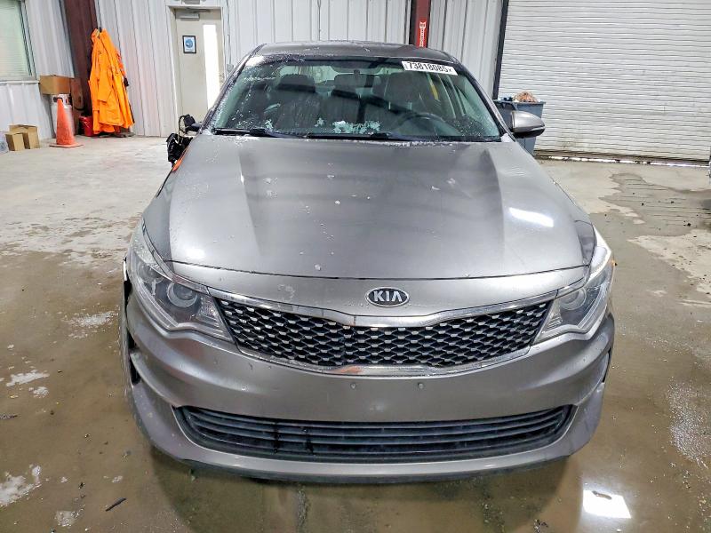 Photo 5 from auction – 2016 KIA OPTIMA EX with VIN 5XXGU4L39GG091486