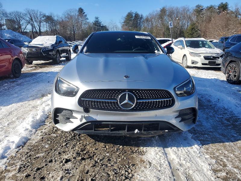 Photo 5 from auction – 2021 MERCEDES-BENZ E 350 with VIN W1KZF8DB5MA960761