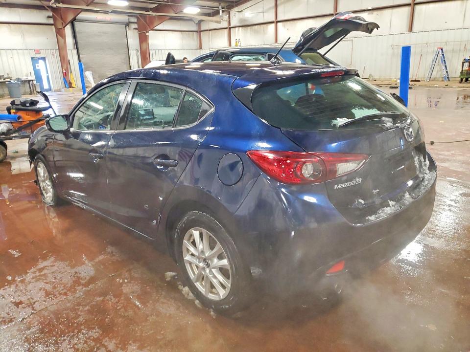 Photo 2 from auction – 2015 MAZDA 3 TOURING with VIN 3MZBM1L70FM175329