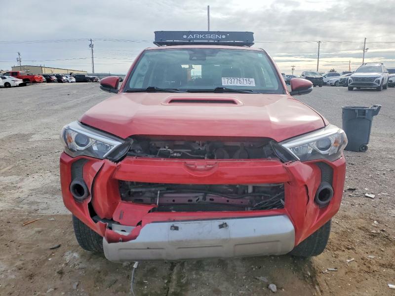 Photo 5 from auction – 2022 TOYOTA 4RUNNER with VIN JTERU5JR8N6066804