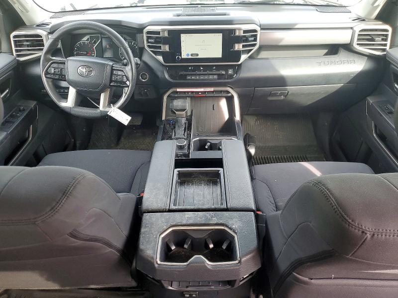 Photo 8 from auction – 2024 TOYOTA TUNDRA with VIN 5TFLA5EC6RX033728