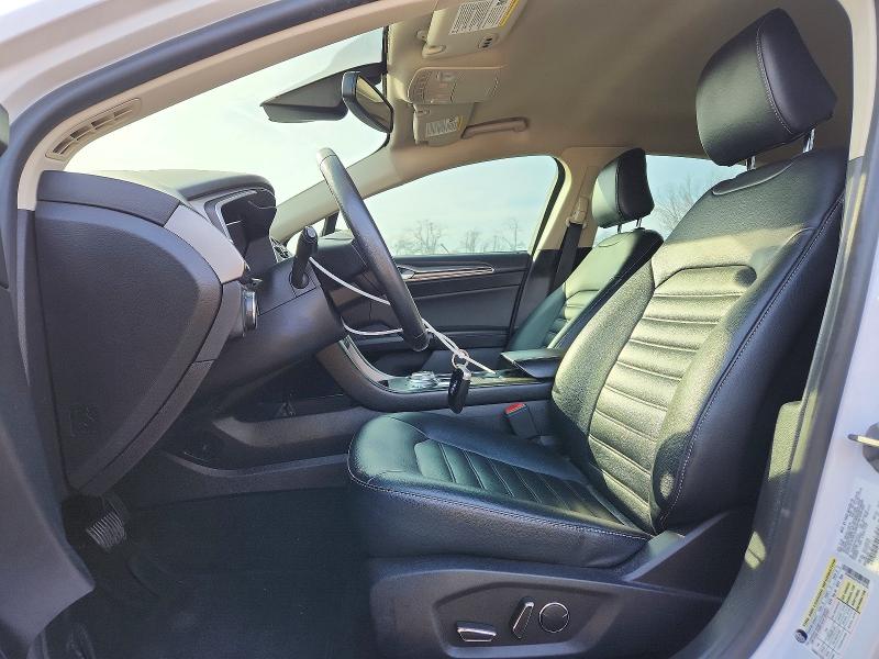 Photo 7 from auction – 2020 FORD FUSION with VIN 3FA6P0CD7LR174145