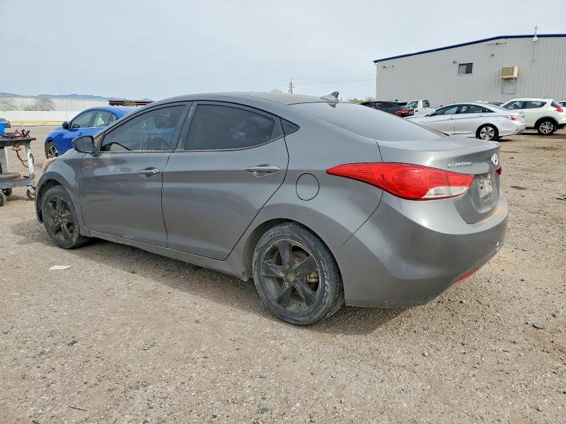 Photo 2 from auction – 2013 HYUNDAI ELANTRA with VIN 5NPDH4AE0DH322397
