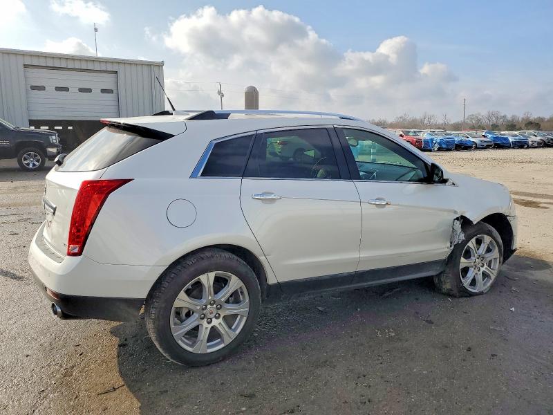Photo 3 from auction – 2013 CADILLAC SRX PERFOR with VIN 3GYFNDE37DS648224