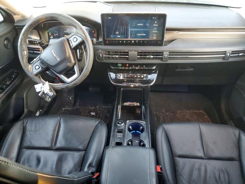 Photo 8 from auction – 2023 LINCOLN CORSAIR RE with VIN 5LMCJ2DA2PUL27472