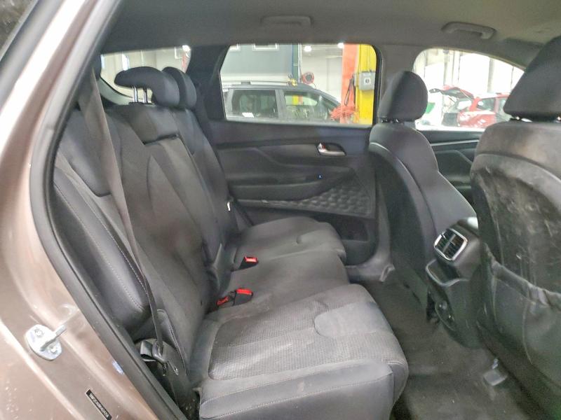 Photo 11 from auction – 2019 HYUNDAI SANTA FE S with VIN 5NMS2CAD8KH034258