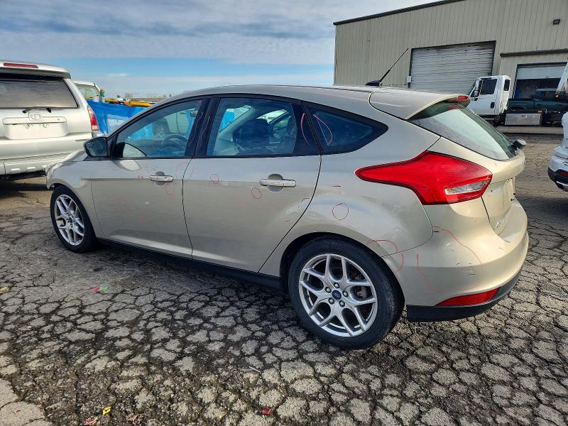 Photo 2 from auction – 2015 FORD FOCUS SE with VIN 1FADP3K27FL371828