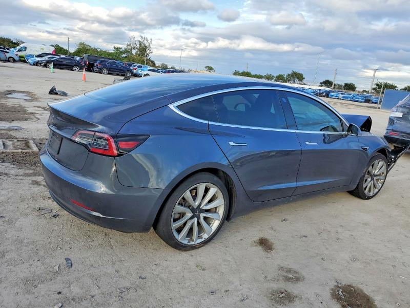 Photo 3 from auction – 2020 TESLA MODEL 3 with VIN 5YJ3E1EAXLF645752