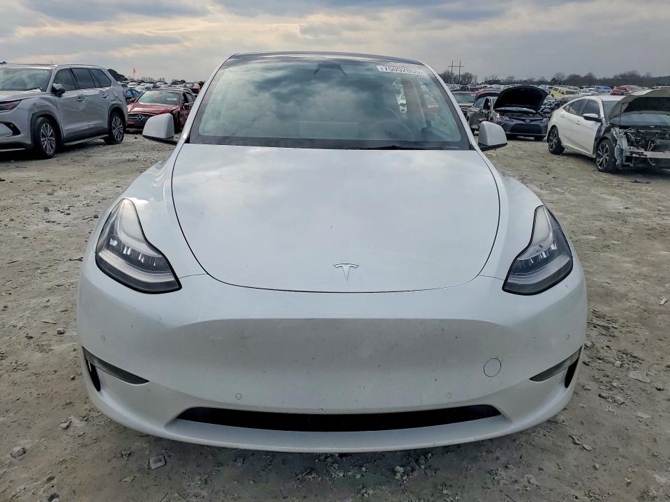 Photo 5 from auction – 2021 TESLA MODEL Y with VIN 5YJYGDED0MF103718