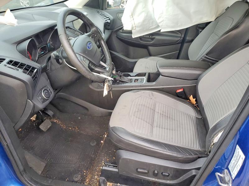 Photo 7 from auction – 2017 FORD ESCAPE SE with VIN 1FMCU9GD9HUD54775
