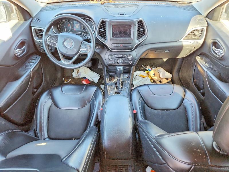 Photo 8 from auction – 2019 JEEP CHEROKEE L with VIN 1C4PJLLB2KD428688