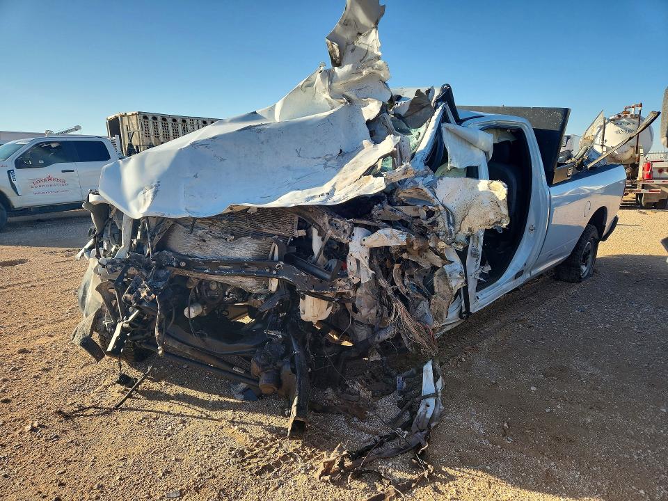 RAM 2500 2023 مع رقم تعريف المركبة 3C6UR5HJ5PG634354 - صورة من المزاد