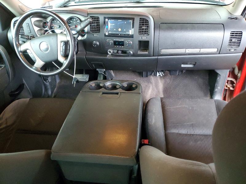 Photo 8 from auction – 2012 GMC SIERRA K15 with VIN 1GTR2VE70CZ153305