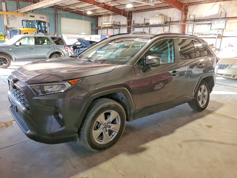 Photo 1 from auction – 2019 TOYOTA RAV4 XLE with VIN 2T3P1RFV2KC018874