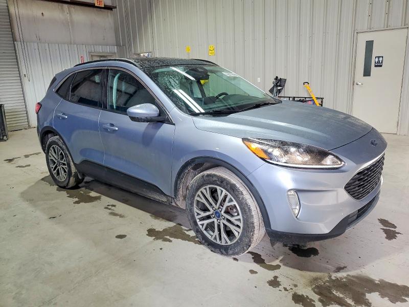 Photo 4 from auction – 2022 FORD ESCAPE with VIN 1FMCU9H63NUA91968