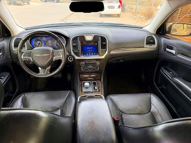 Photo 9 from auction – 2016 CHRYSLER 300C with VIN 2C3CCAEG1GH105723