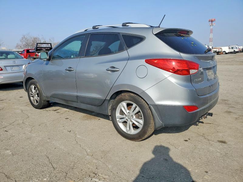 Photo 2 from auction – 2013 HYUNDAI TUCSON GLS with VIN KM8JUCAC9DU689971