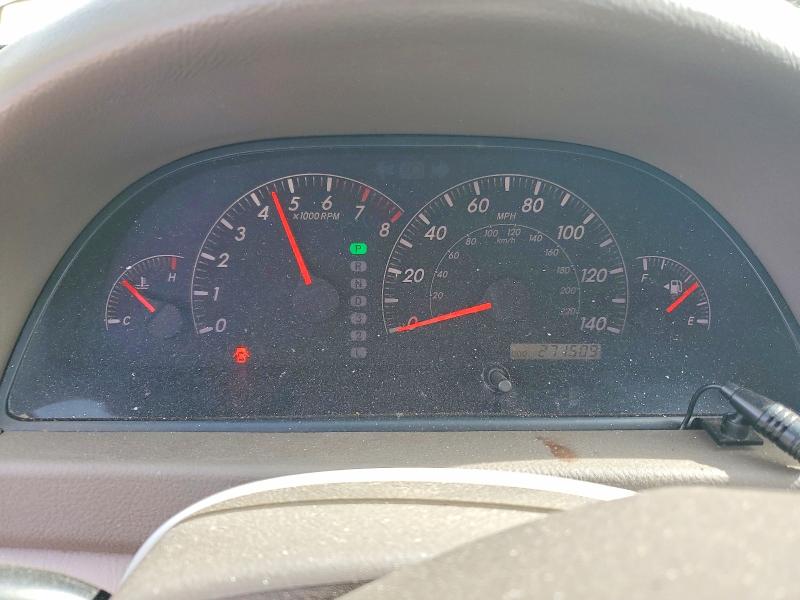 Photo 9 from auction – 2005 TOYOTA CAMRY with VIN 4T1BE30KX5U521641
