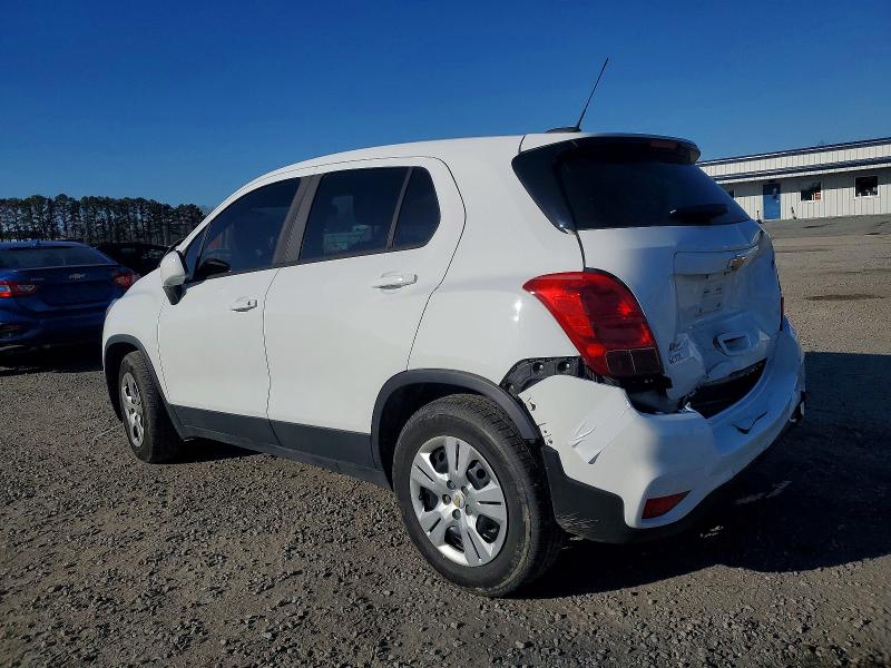 Photo 2 from auction – 2018 CHEVROLET TRAX with VIN KL7CJKSB7JB597333