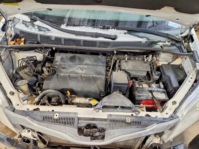 Photo 12 from auction – 2012 TOYOTA SIENNA with VIN 5TDYK3DC1CS204083