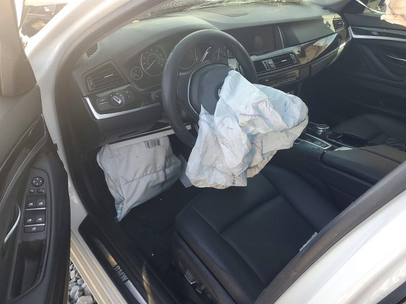 Photo 8 from auction – 2016 BMW 528 with VIN WBA5A5C53GG354679