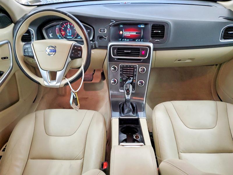 Photo 8 from auction – 2015 VOLVO S60 PREMIE with VIN YV1612TK2F1348430