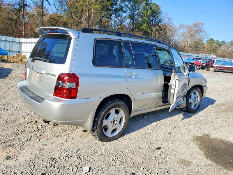 Photo 3 from auction – 2006 TOYOTA HIGHLANDER with VIN JTEEP21A160182039
