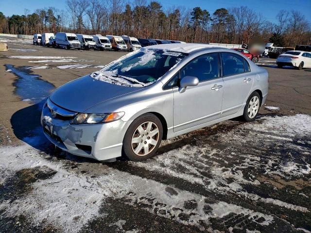 HONDA CIVIC LX 2010 with VIN 2HGFA1F52AH331578 - Photo from auction