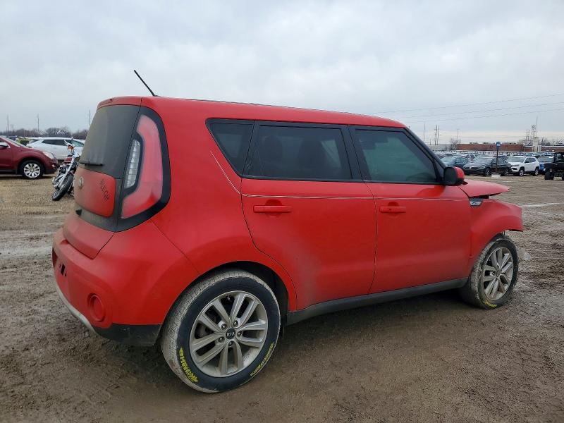 Photo 3 from auction – 2018 KIA SOUL with VIN KNDJP3A57J7579590