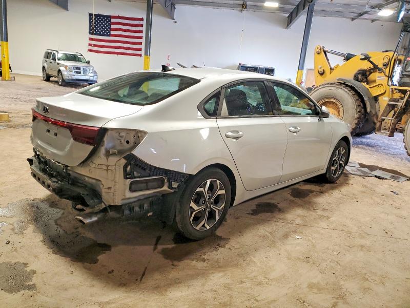 Photo 3 from auction – 2019 KIA FORTE FE with VIN 3KPF24AD4KE048186