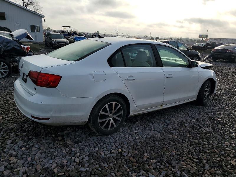 Photo 3 from auction – 2017 VOLKSWAGEN JETTA SE with VIN 3VWDB7AJ7HM352137