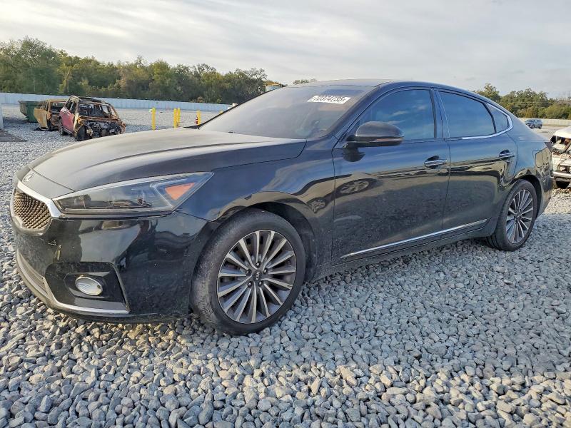 KIA CADENZA PR 2017 with VIN KNALB4J18H5041803 - Photo from auction