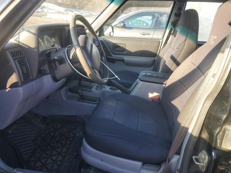 Photo 7 from auction – 1998 JEEP CHEROKEE S with VIN 1J4FJ68S7WL116751